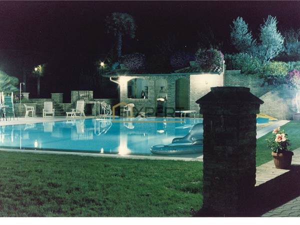 Villa for sale in Castelvetro di Modena