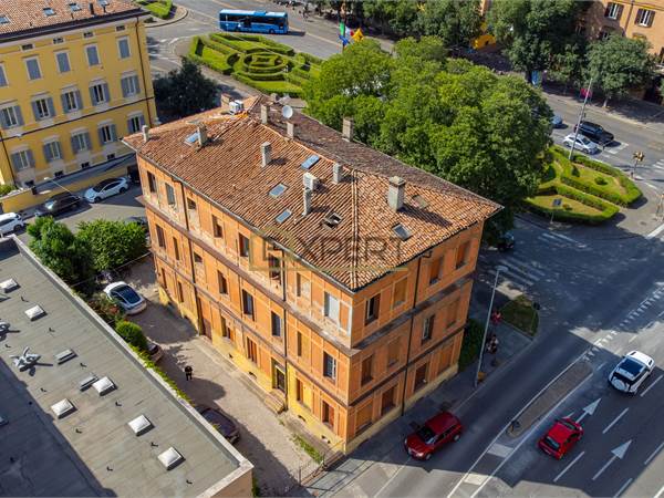 piazza Garibaldi a Modena 