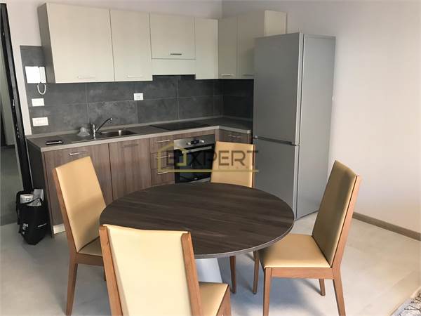 Flat For rent in Modena (MO) via nicolo biondo 