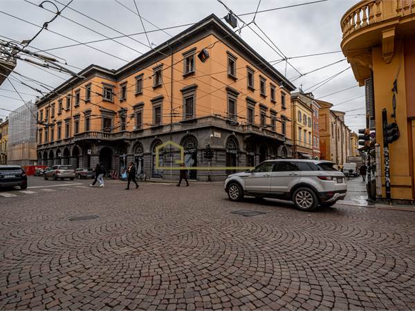 centro storico arredato