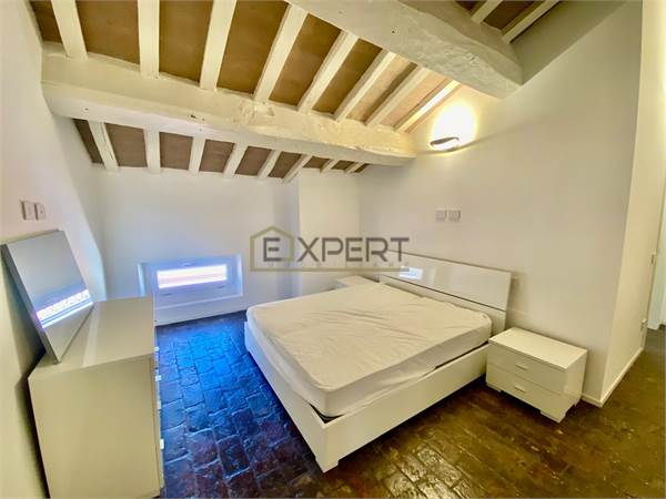 appartamento lussuoso arredato in centro storico