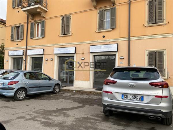 Proposta di locazione: negozio in zona Madonnina, Modena