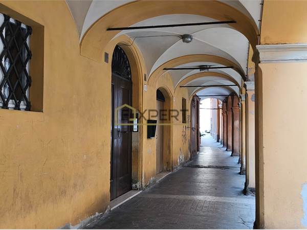 Apartment for sale in Modena